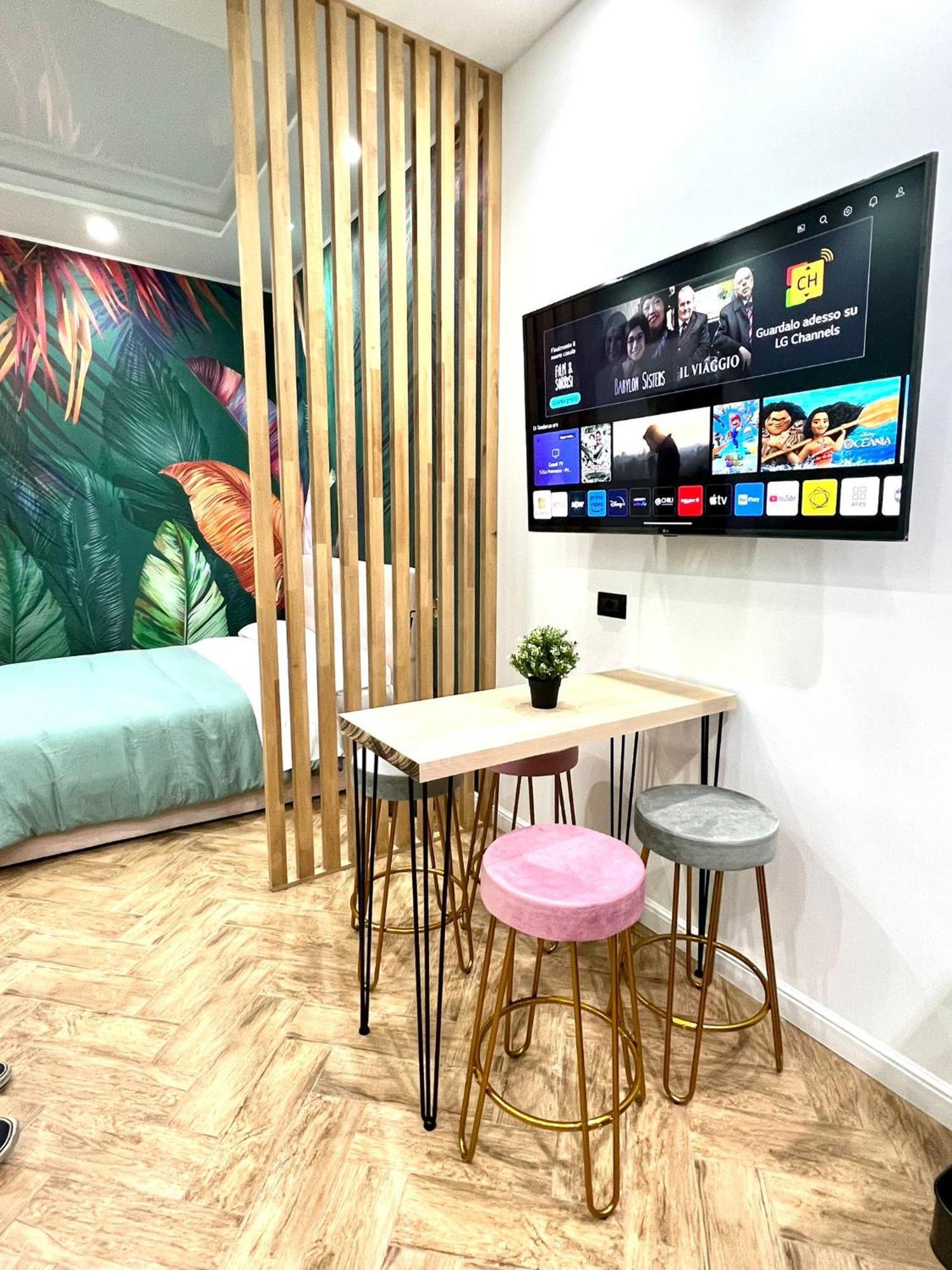 Loft In Borgo Apartment Наполи Екстериор снимка